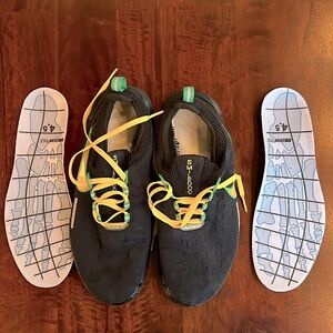 Men’s Nike Free black yellow green 9.5US running/athletic shoes